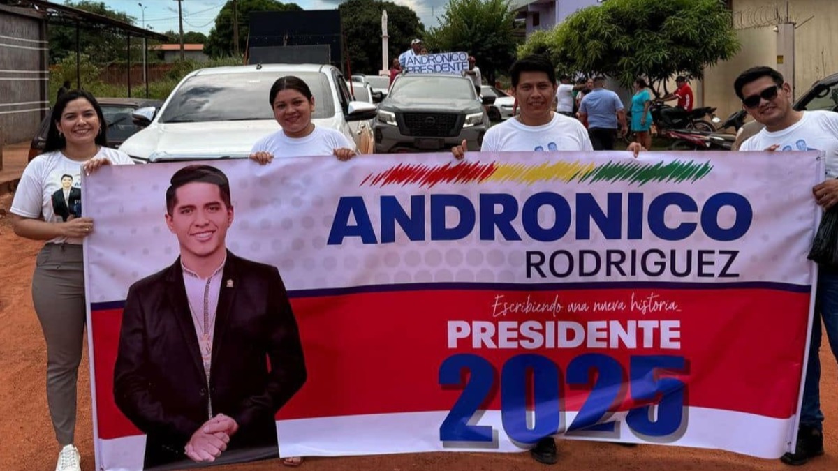 Varios sectores proclamaron la postulación de Andrónico. Foto: Internet
