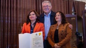 Representante de CAF en Bolivia, es nombrada “Visitante Distinguida” de la ciudad de Tarija