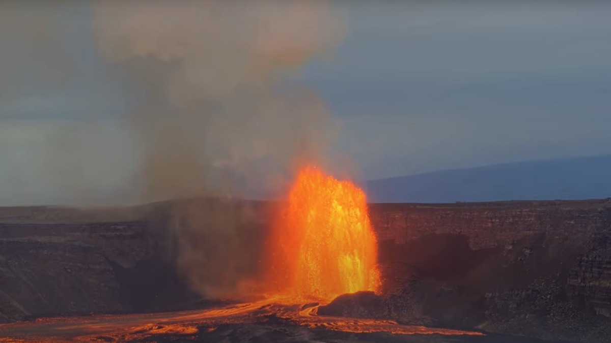Erupción de lava en el volcán Kilauea de Hawái. Foto: OBSERVATORIO VULCANOLÓGICO DE HAWÁI