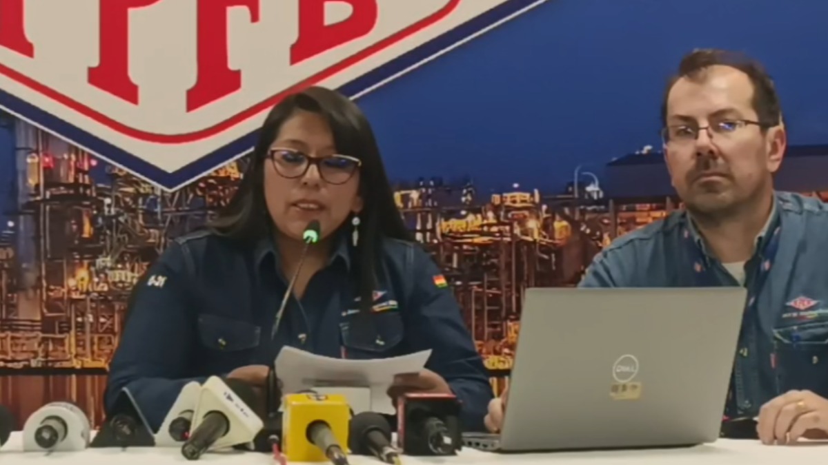 Gerente de Administración y Finanzas de YPFB, Marieta Paredes. Foto: Captura