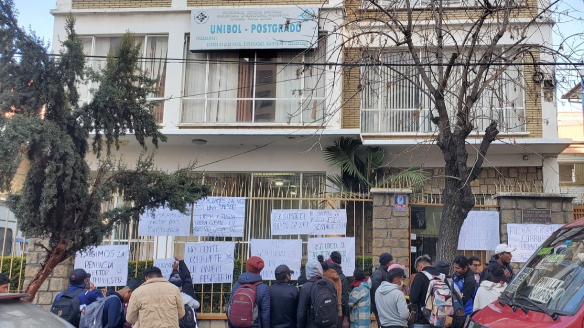 La protesta de los estudiantes de Unibol. Foto:
