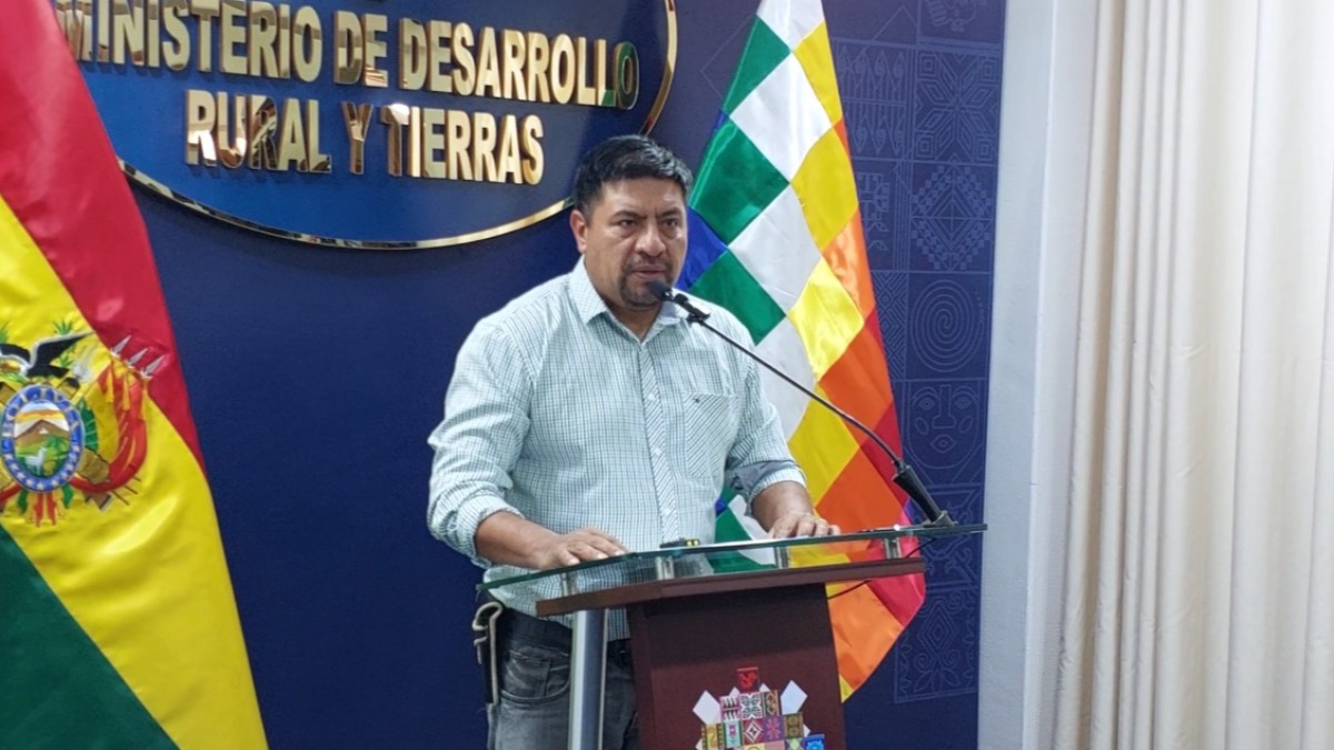 Yamil Flores, ministro de Tierras. Foto: ANF