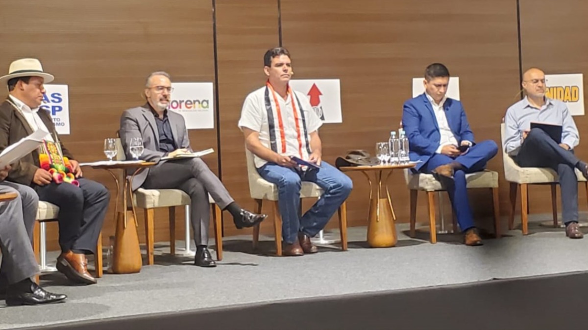 El primer foro con vicepresidenciables fue sobre economía. Foto: UNITAS