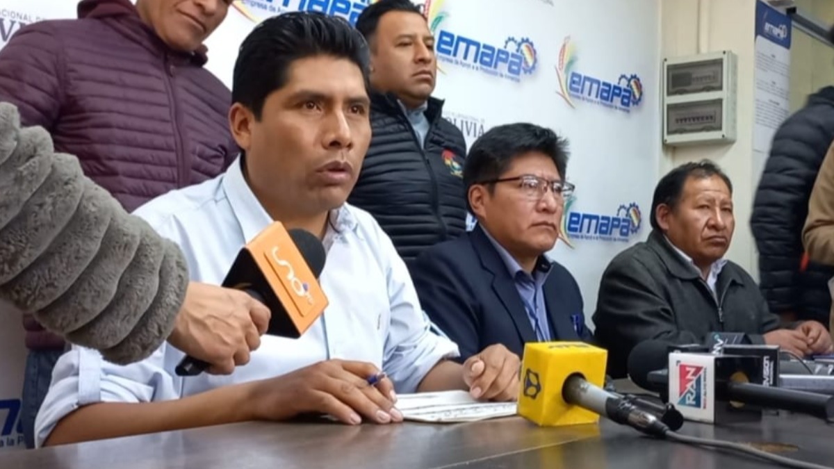 Emapa se comprometió a regularizar la entrega de harina a los panificadores. Foto: ANF