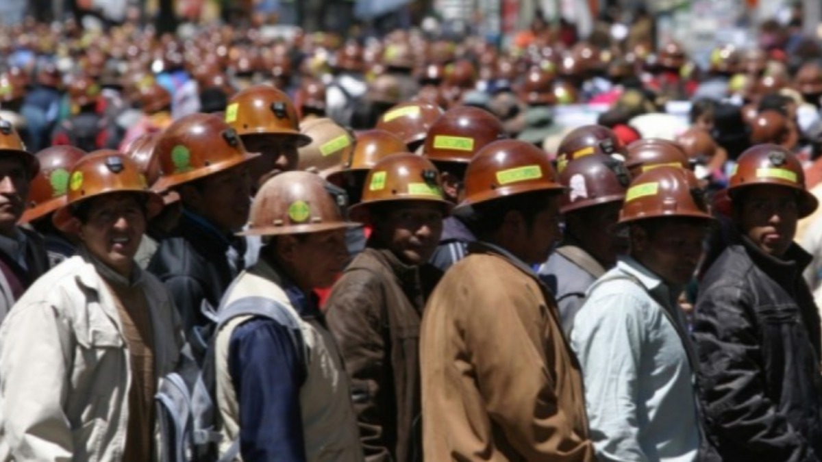 Imagen referencial. Cooperativistas mineros. Foto: ANF