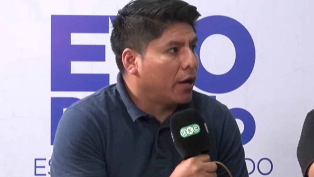 Senador del ala evista Leonardo Loza. Foto: Captura