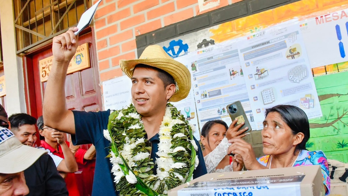 Andrónico Rodríguez cuando emitía su voto en Entre Ríos. Foto: X de Rodríguez