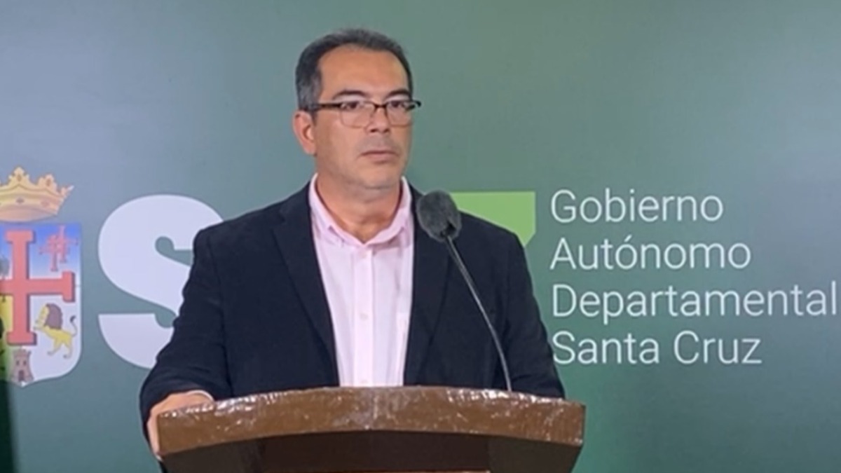 El gobernador en ejercicio, Mario Aguilera.