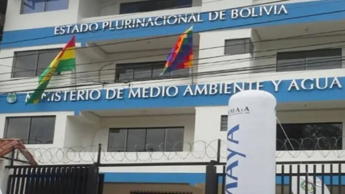 Frontis del Ministerio de Medio Ambiente y Agua. Foto: Internet