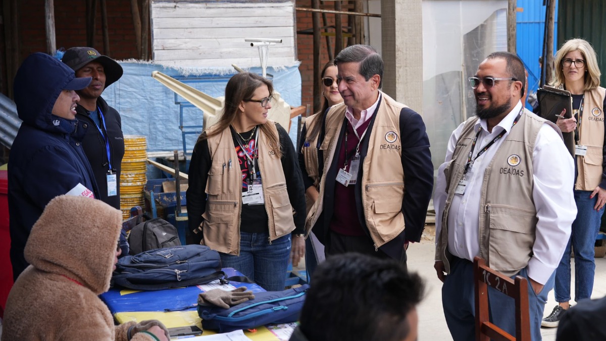 La MOE de la OEA en un recinto electoral. Foto: OEA