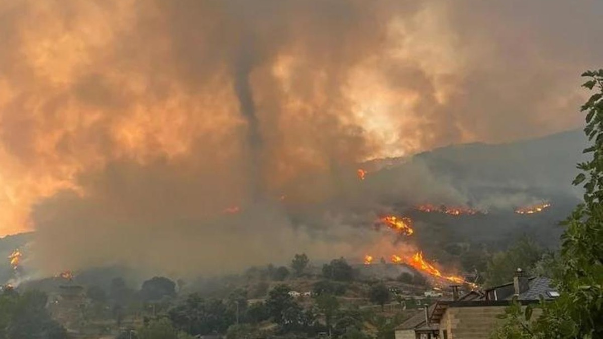 Los incendios han consumido miles de hectáreas de territorio portugués.