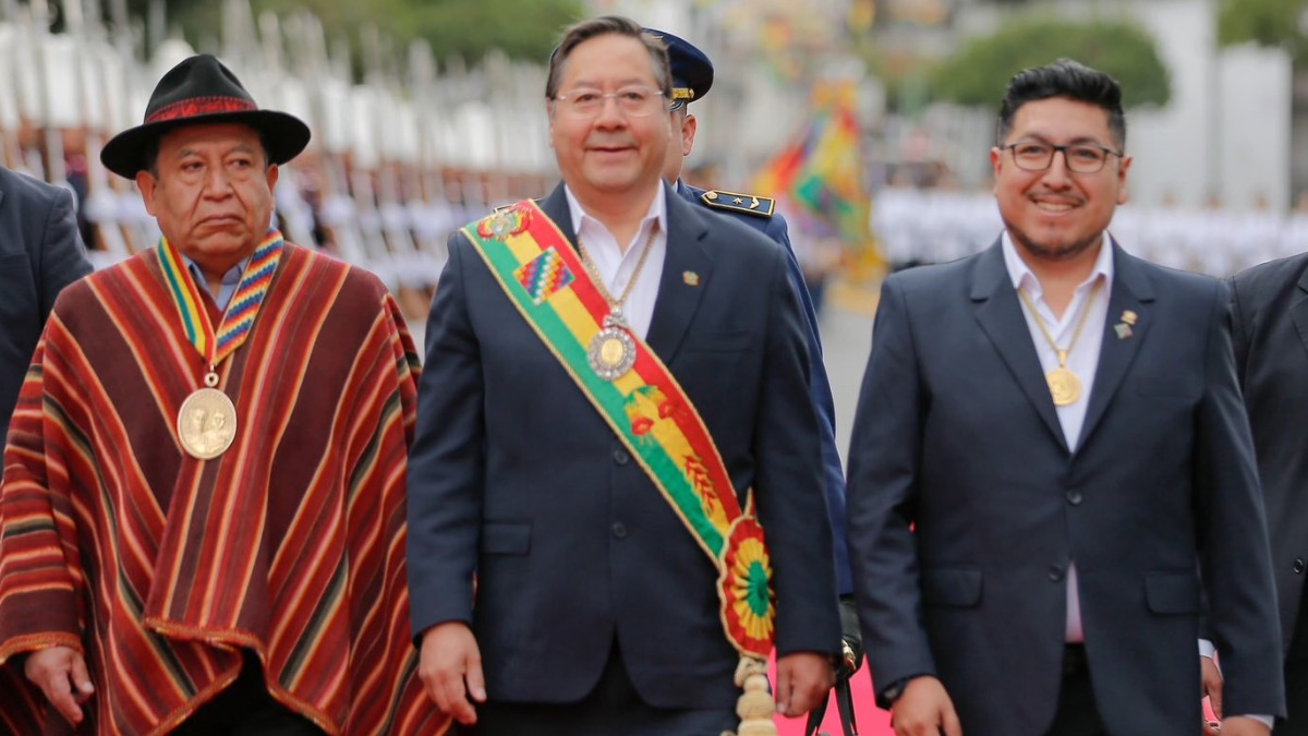Presidente Luis Arce antes de llegar a la Casa de la Libertad. Foto: Facebook Presidente
