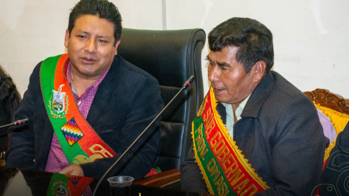 El subgobernador de Omasuyos, Ángel Peralta, fue posesionado en el cargo en junio de este año. Foto: Gobernación de La Paz