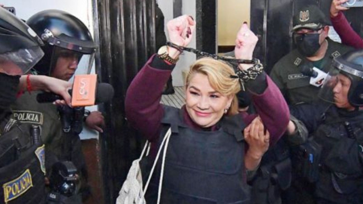 La expresidenta Jeanine Añez fue condenada a 10 años de cárcel por el caso golpe II. Foto: Internet