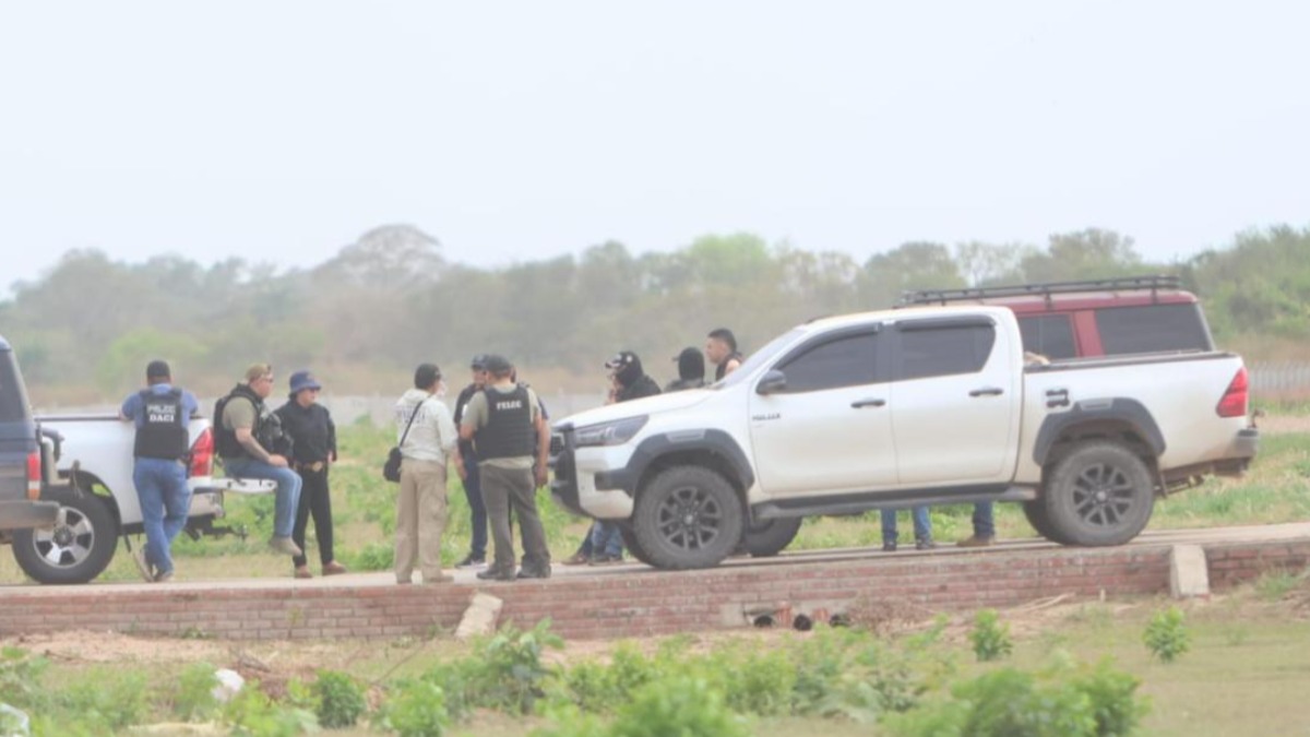 La Policía en el operativo de la busca del cuerpo de Lorgio Saucedo. Foto: Juan Carlos Torrejón