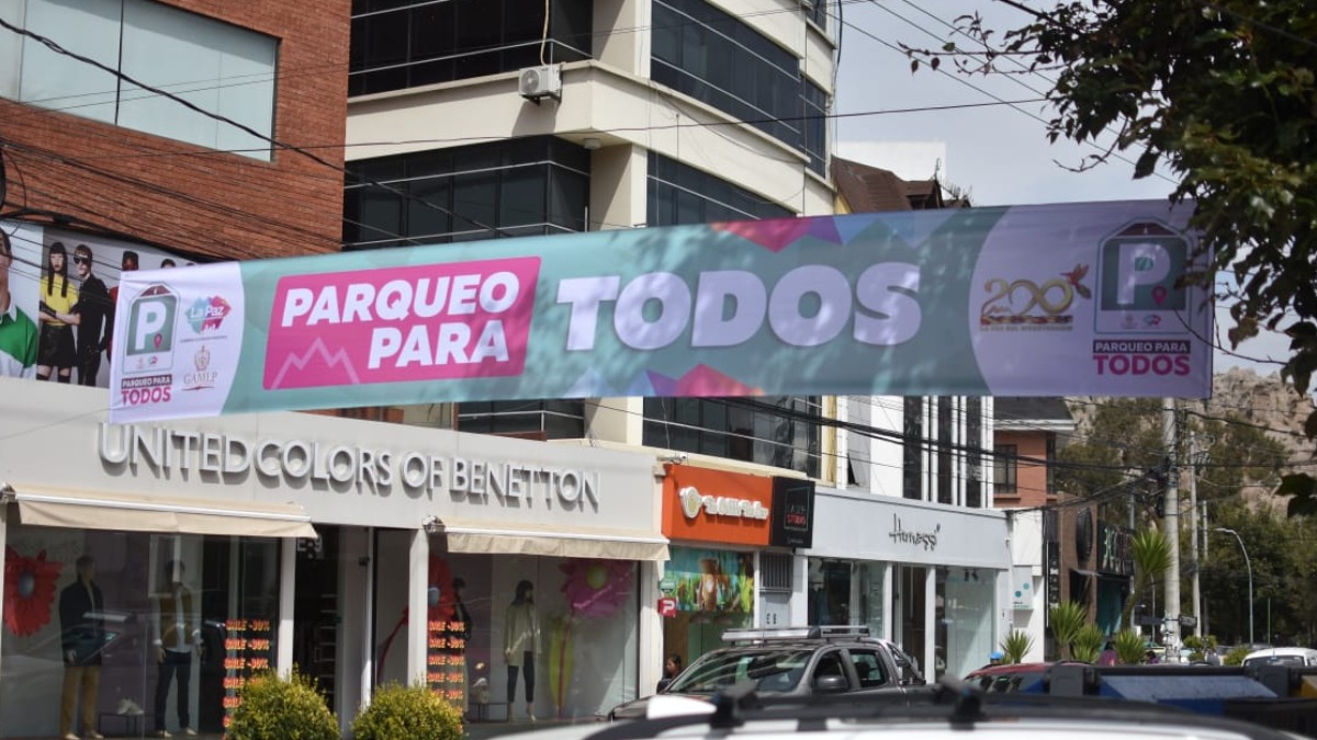 Lugar habilitado para el parqueo. Foto: GAMLP