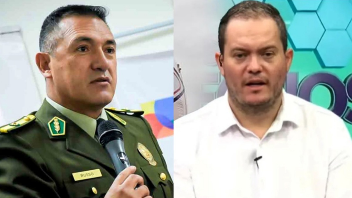 Composición. Comandante de la Policía, Agusto Russo, y presidente de YPFB, Armin Dorgathen.
