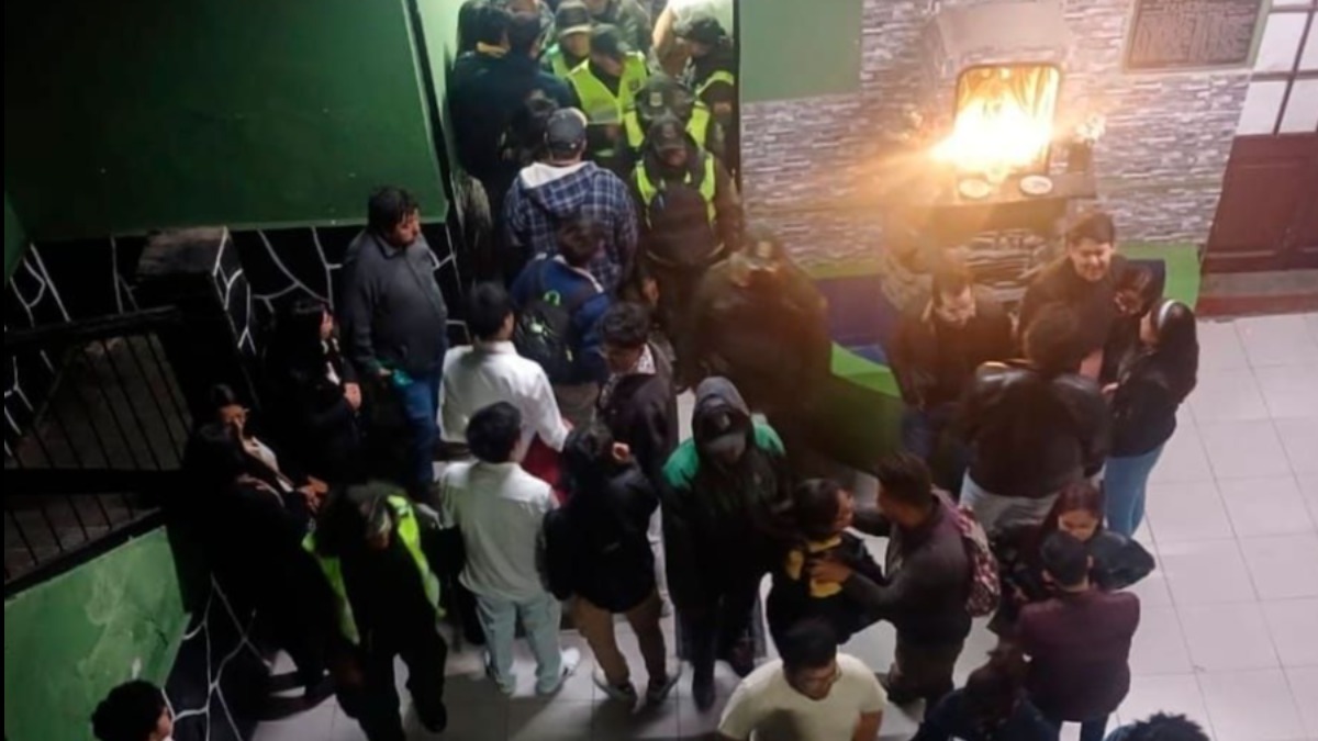 Más de 300 personas fueron arrestadas por infringir el auto de buen gobierno. Foto: Policía Boliviana