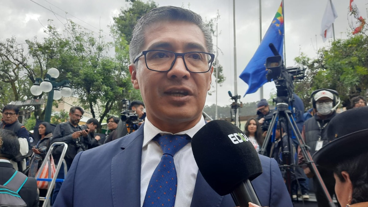 El ministro de Economía, Gabriel Espinoza, tras la posesión de Rodrigo Paz. Foto: ANF