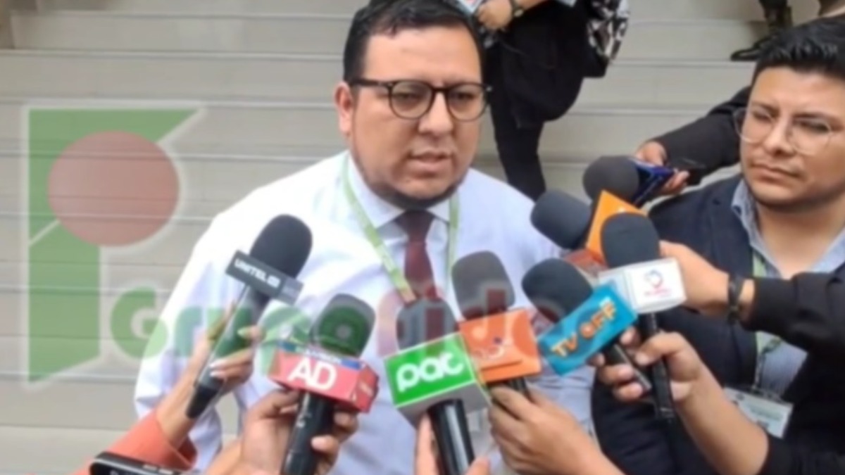 Fiscal de Materia, Javier Gorena. Foto: captura video radio Loyola, Fides Sucre