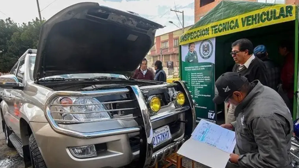 Inspección vehicular. Foto: ABI