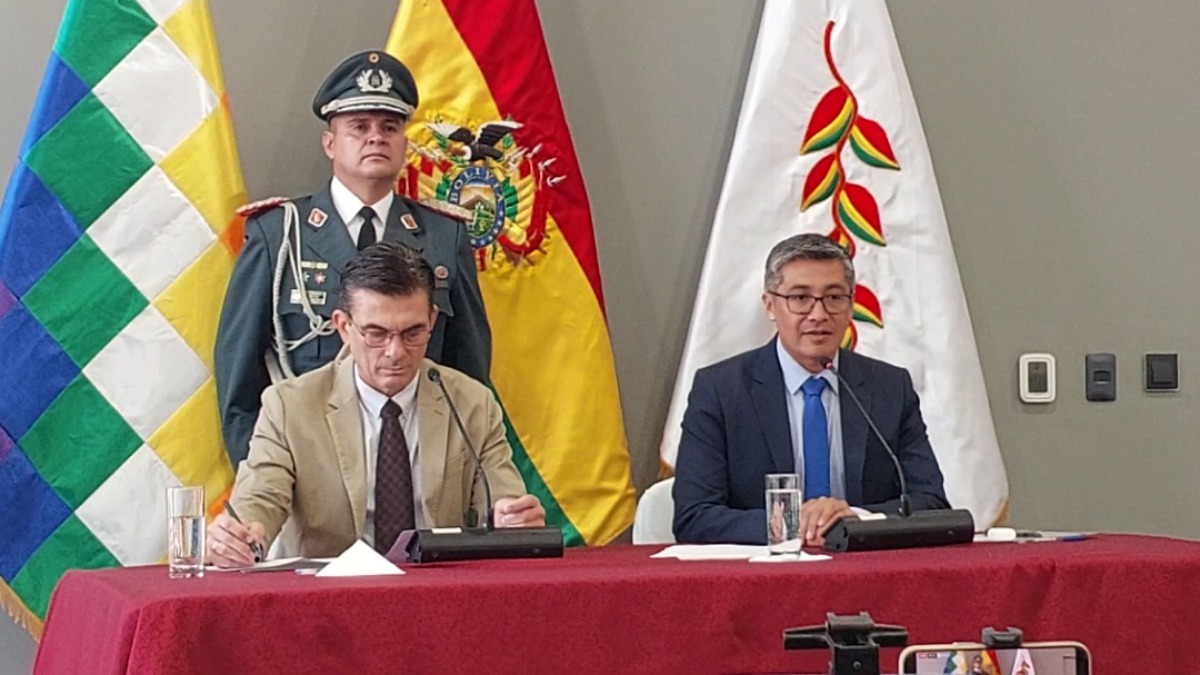 Rodrigo Paz y José Gabriel Espinoza. Foto: ANF
