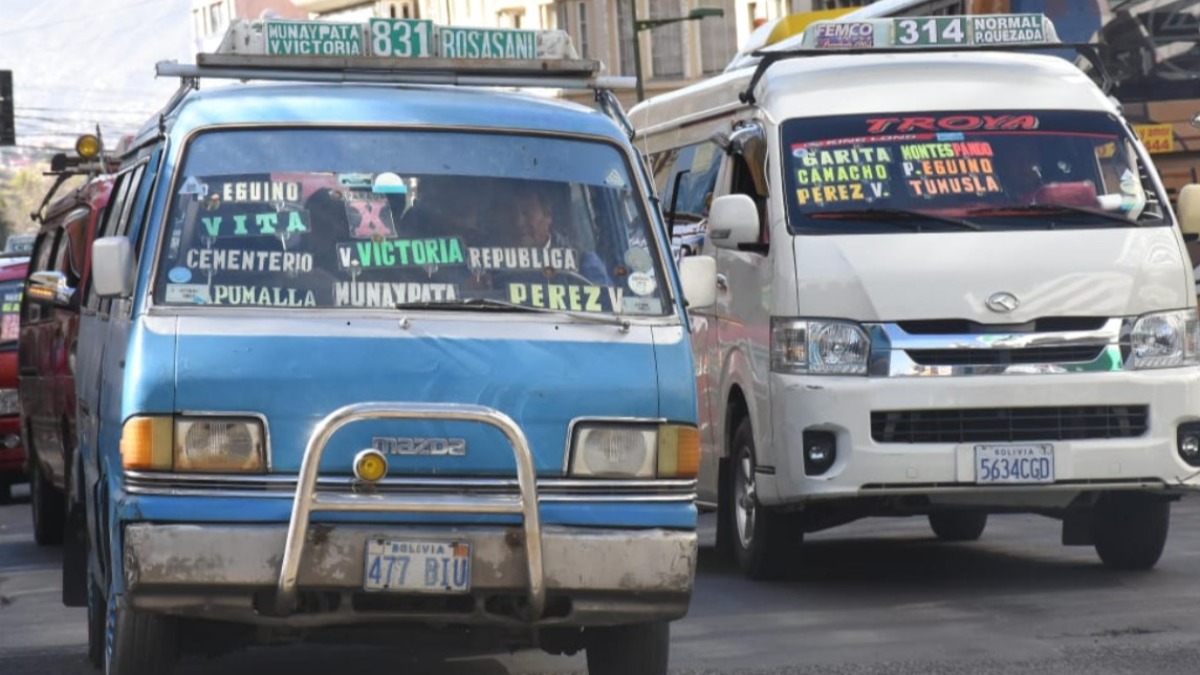 El transporte incrementó las tarifas tras la eliminación de los combustibles. Foto: ANF