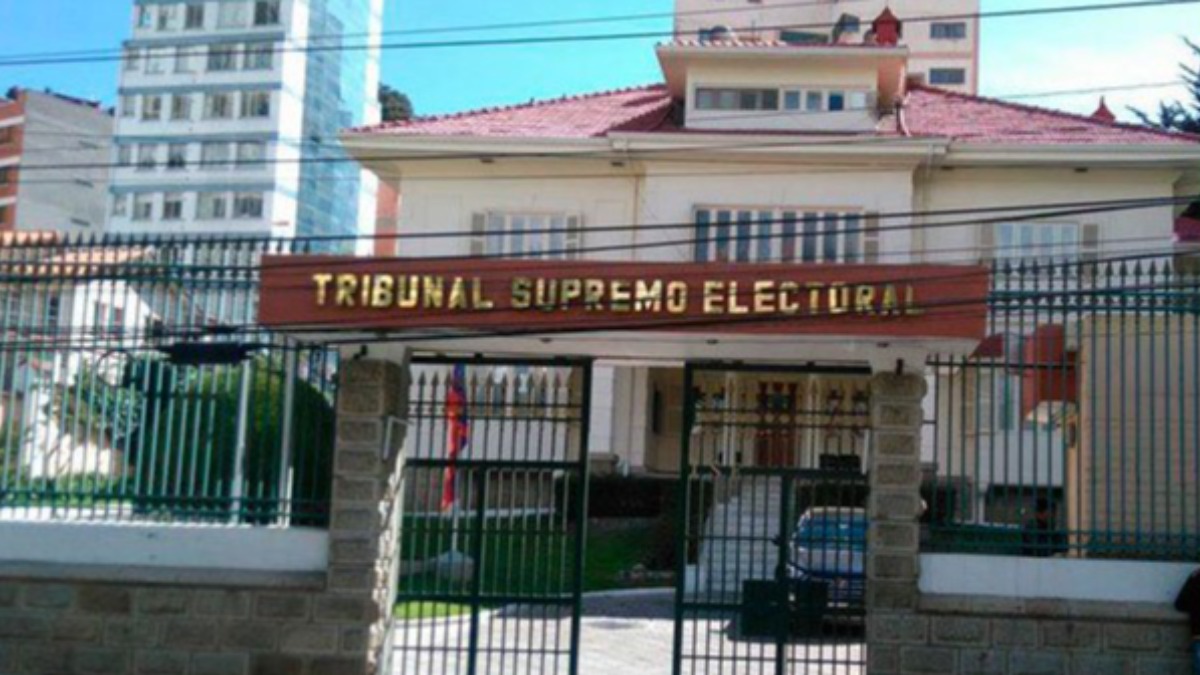 Frontis del Tribual Supremo Electoral. Foto: OEP