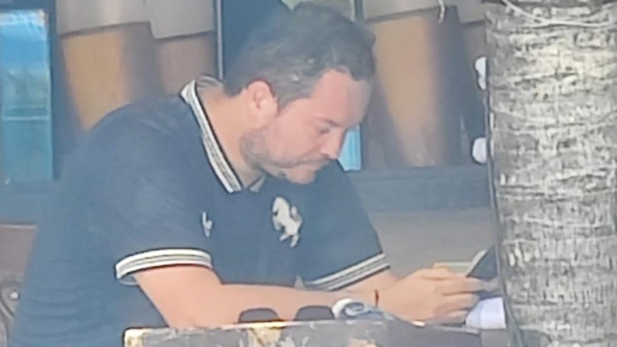 Armin Dorgathen en la fotografía que presumiblemente fue en Brasil. Foto: redes
