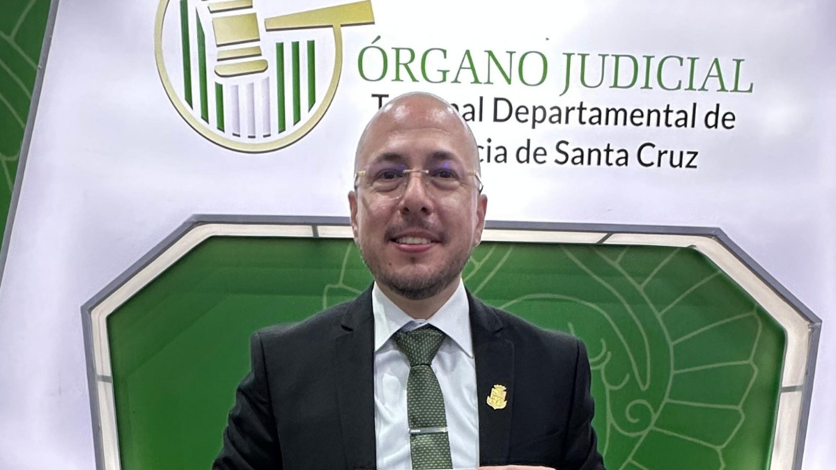 El juez Hebert Zeballos. Foto: Tribunal Departamental de Justicia Santa Cruz