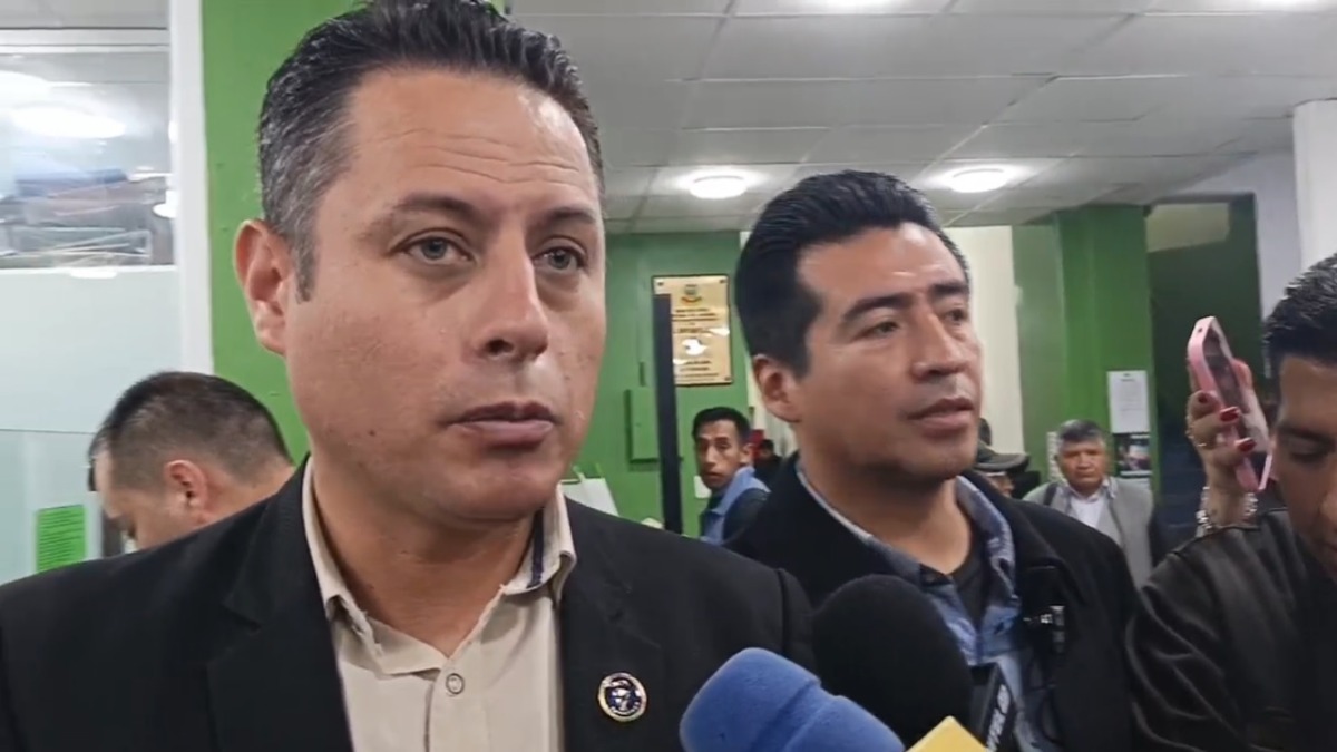 Edmand Lara en la Fiscalía