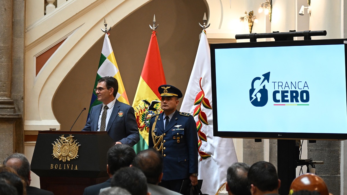 El Gobierno inicia un plan progresivo para eliminar barreras burocráticas. Foto: Presidencia