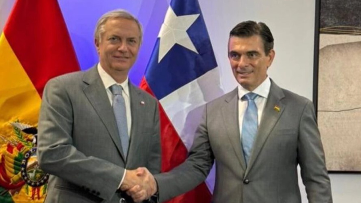 El presidente de Chile, José Antonio Kast, y el Presidente de Bolivia, Rodrigo Paz. Foto: El Deber