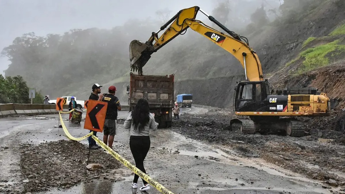 Inspección a la doble vía El Sillar en diciembre de 2023. Foto: Opinión.