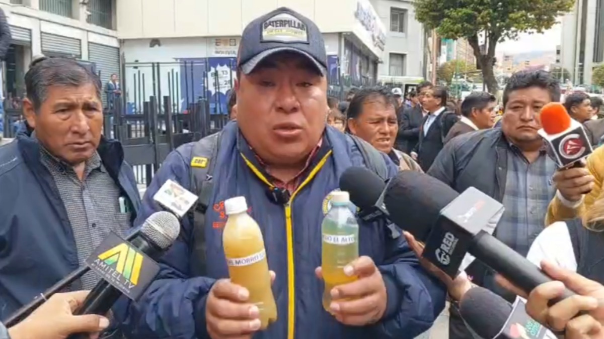 Marlon Cruz, dirigente de la Federación Departamental de Transporte Pesado de La Paz. Foto: Captura de video