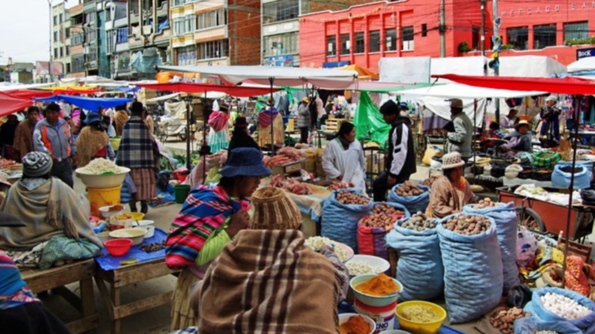 Mercado en la ciudad de El Alto. Foto: RRSS