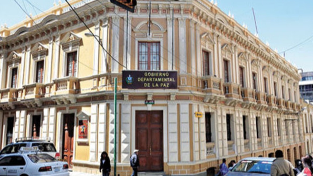 Sede de la Gobernación de La Paz. Foto archivo: Informes económicos