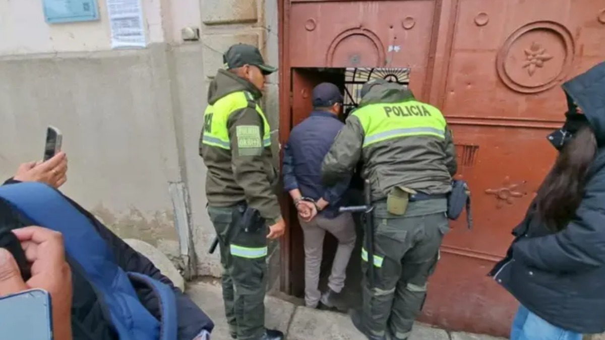 Uno de los aprehendidos fue trasladado a la cárcel de San Pedro. Foto: Red Uno