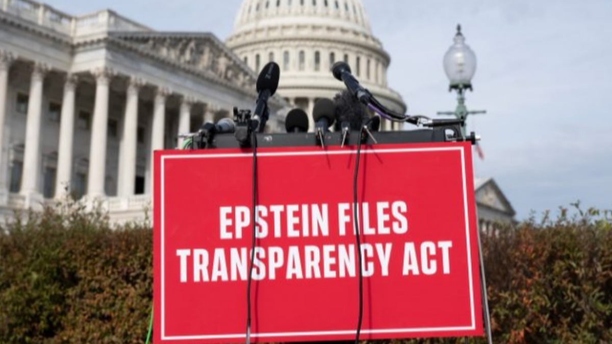 Acto de protesta por el caso Epstein.