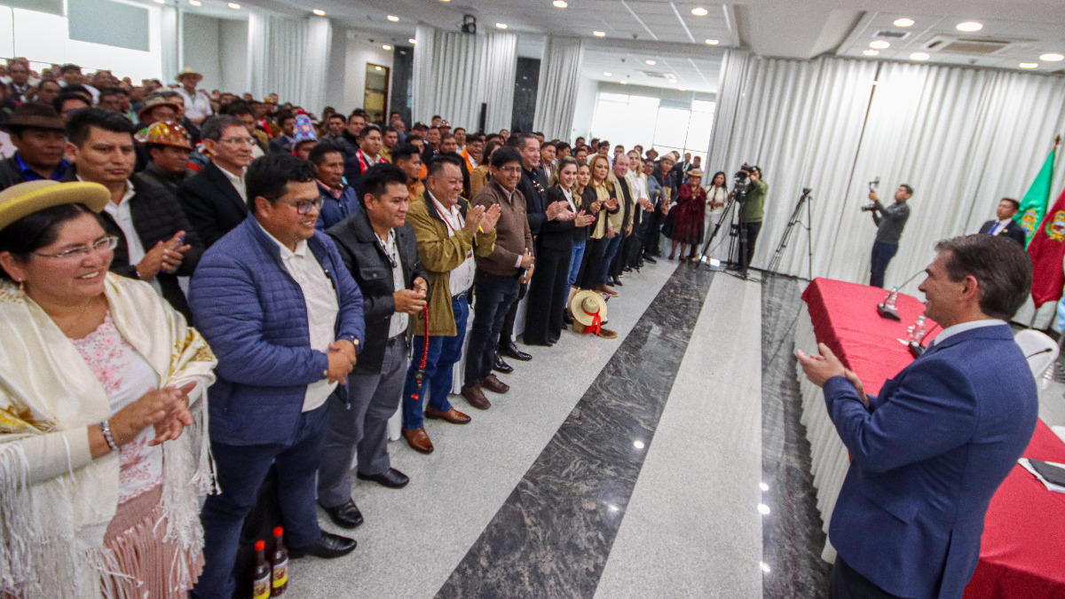 El presidente Paz en el primer encuentro con los alcaldes y alcaldesas. Foto: Oficina del Presidente