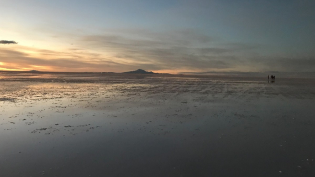 El salar de Uyuni, donde existen importantes recursos de litio sin explotar. Fotografía: César Gonzales.