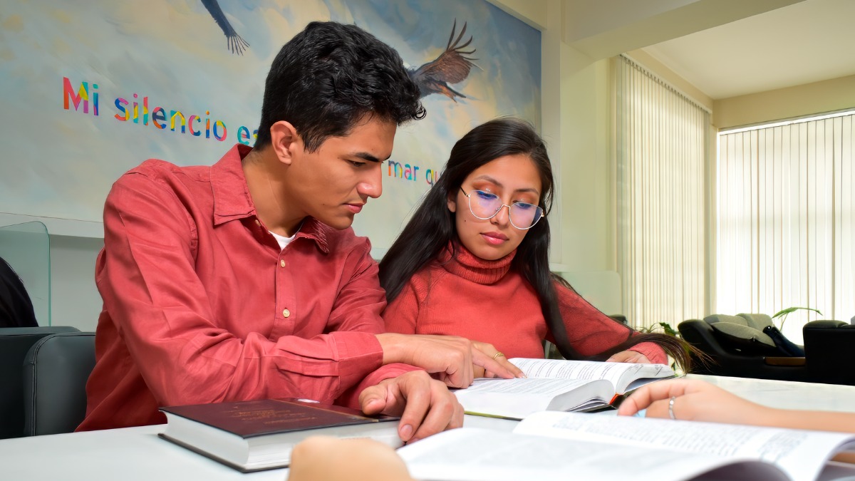 Este enfoque rompe con los esquemas tradicionales de formación homogénea y abre paso a una educación más flexible.  Foto: Unifranz