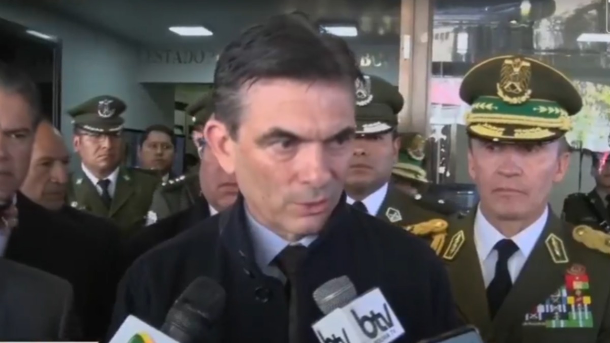 Paz cuestionó la gestión anterior de YPFB y anunció reformas en hidrocarburos. Foto: Captura de video