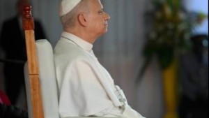Papa León XIV alerta que la verdad no puede quedar en manos de algoritmos y crea comisión vaticana sobre IA