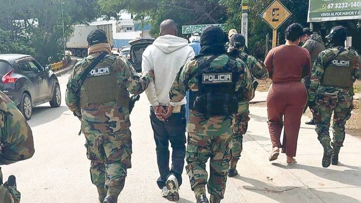 “Kekeu” y su esposa aprehendidos. Foto: Policía