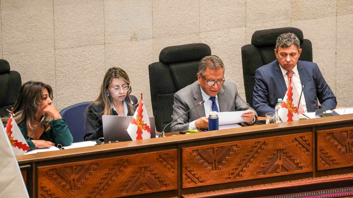 El ministro de Gobierno, Marco Antonio Oviedo, es interpelado en la Asamblea Legislativo.