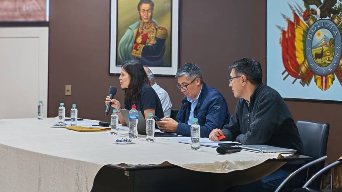 Reunión de la CTEUB y los ministros de Estado. Foto: RRSS