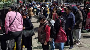 Campaña solidaria busca apoyar a 96 familias afectadas por la crisis alimentaria en La Paz y El Alto