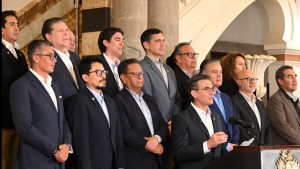 El momento en el que el mandatario da su mensaje dictando el estado de excepción. Foto: Oficina presidencial