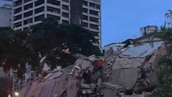 Edificios destruidos tras los terremotos en Venezuela.